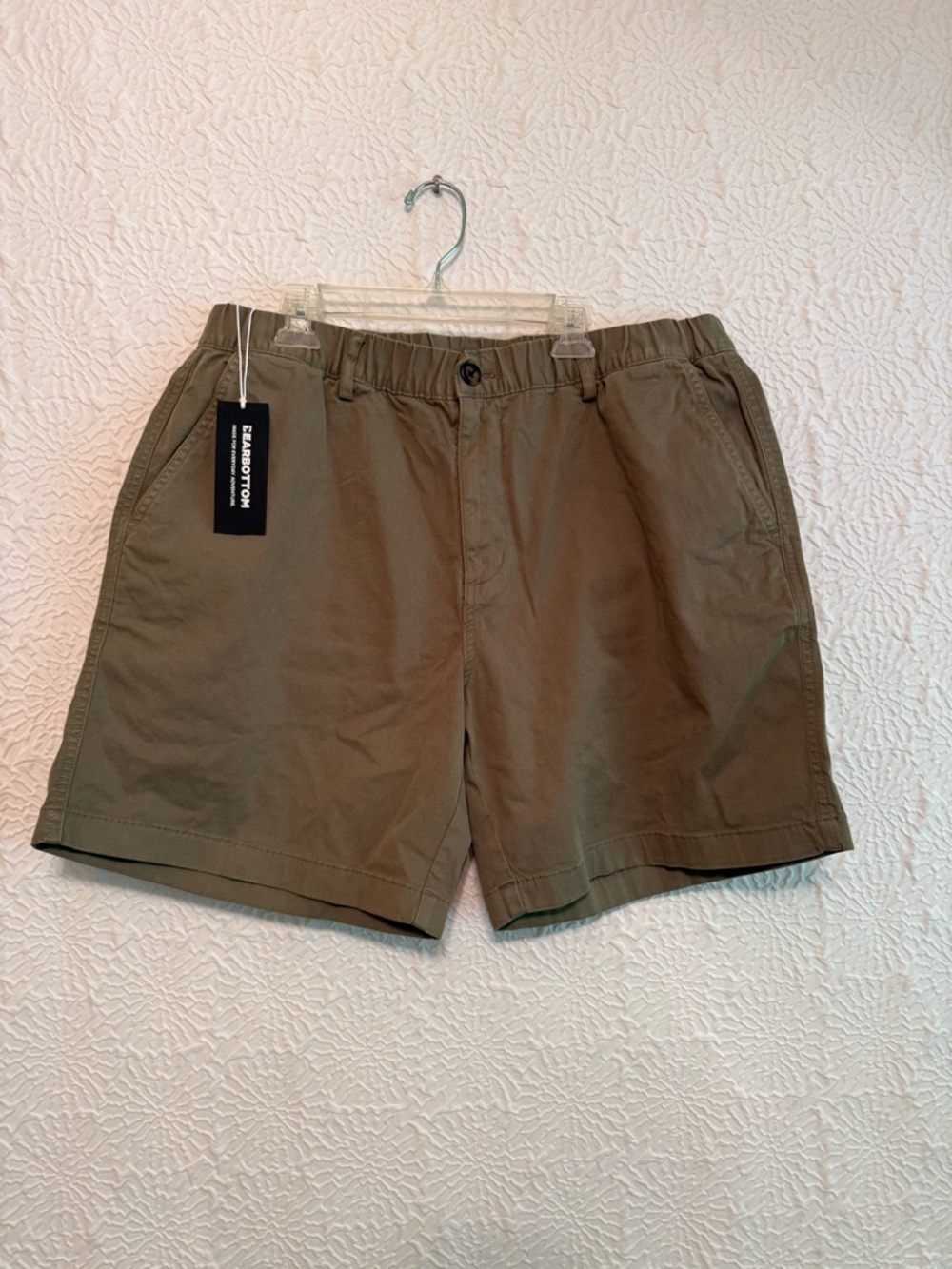 NWT Bearbottom 7” Olive Stretch Flat-Front Men's Shorts